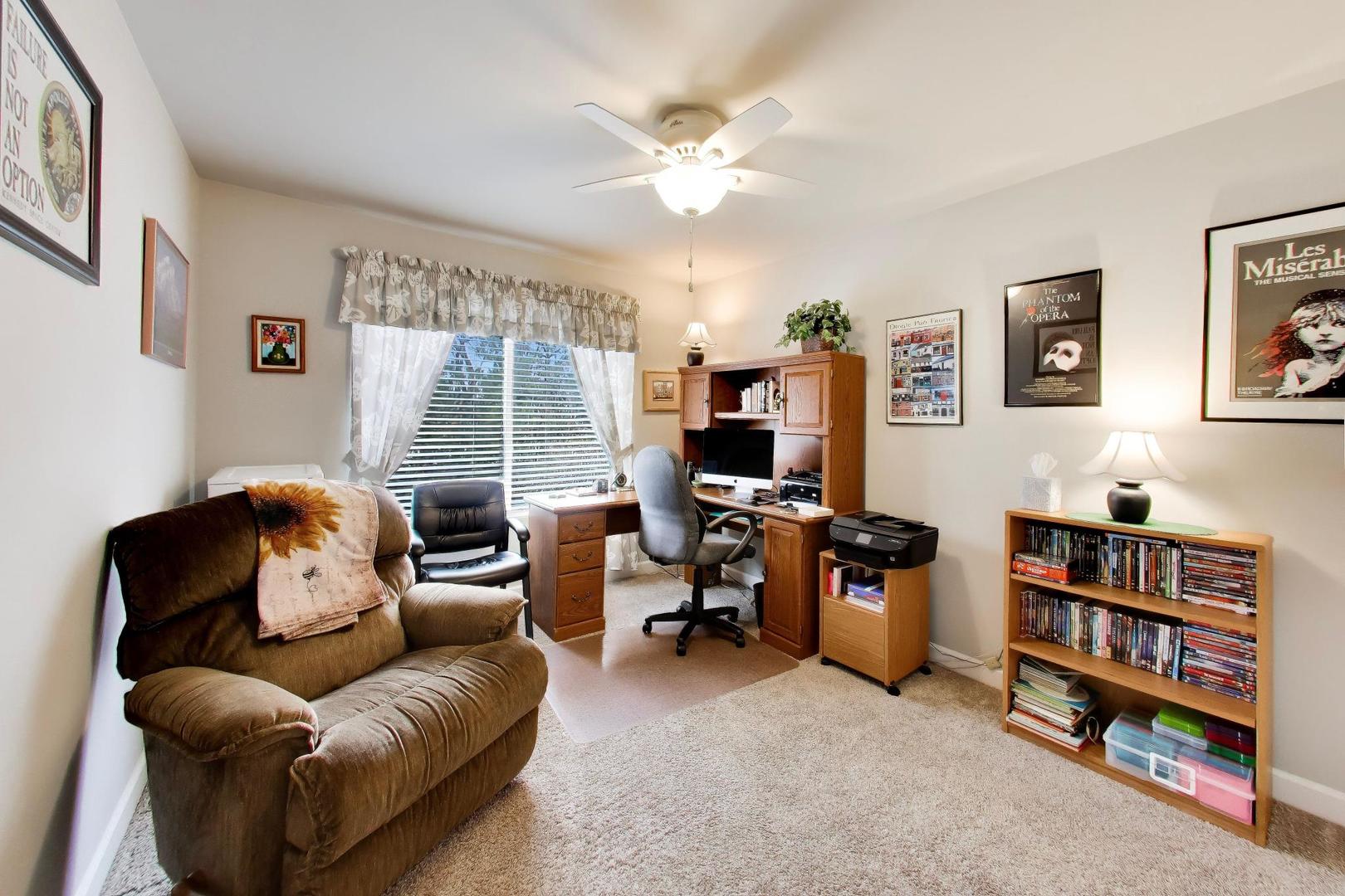 5660 Trinity Court, Gurnee, IL 60031