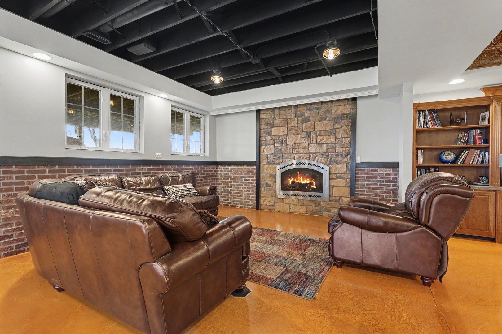 608 Rookery Lane, Joliet, IL 60431