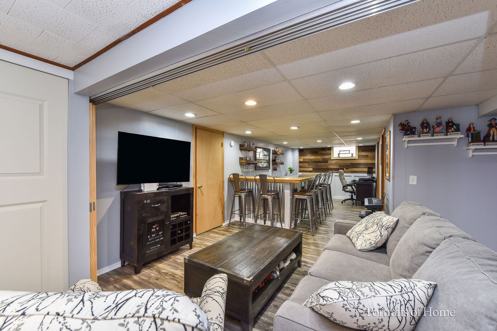 856 N Webster Street, Naperville, IL 60563