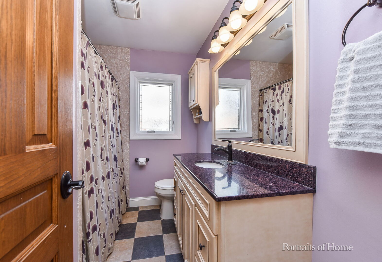 856 N Webster Street, Naperville, IL 60563