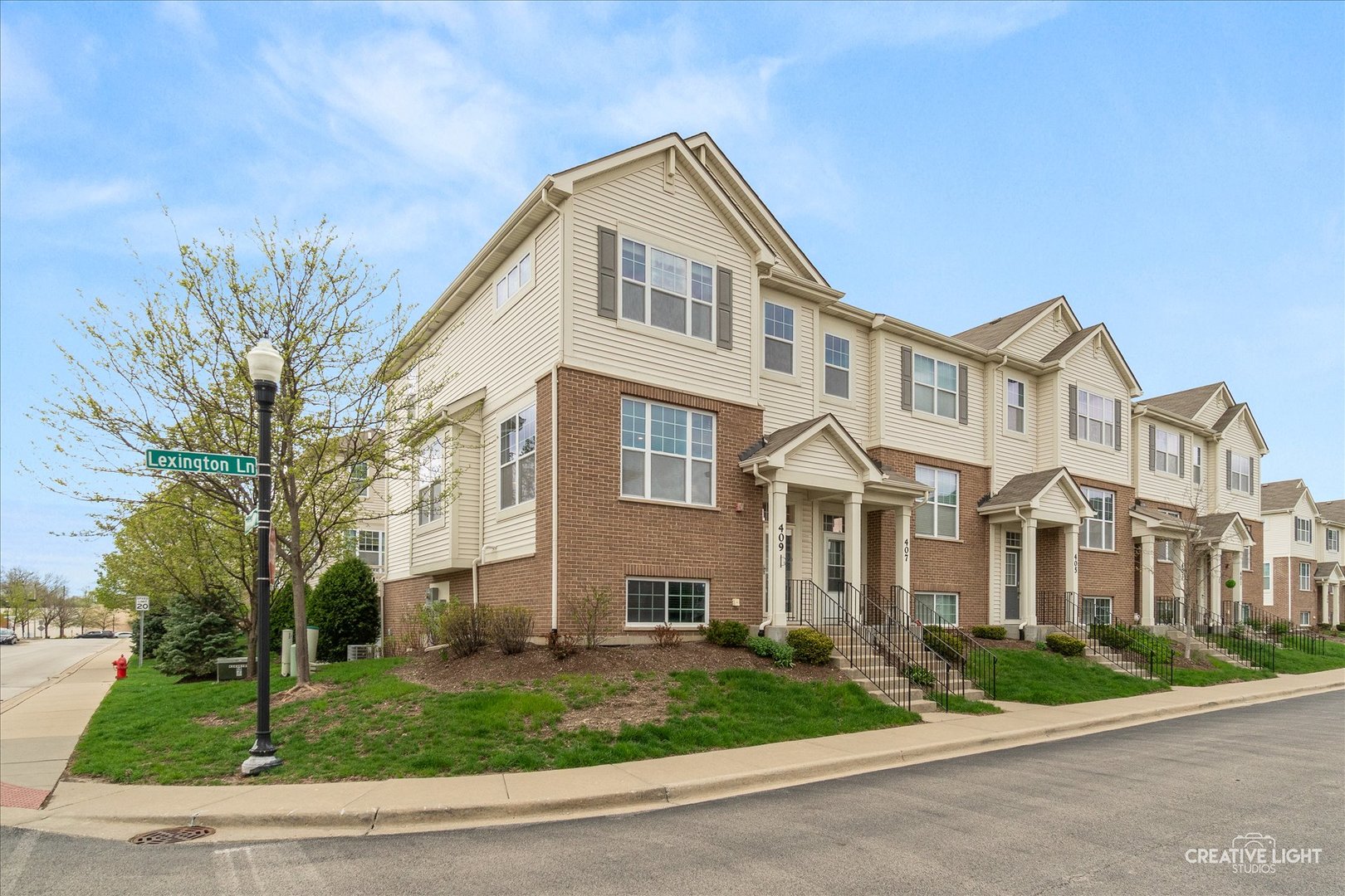 409 Lexington Lane, Rolling Meadows, IL 60008