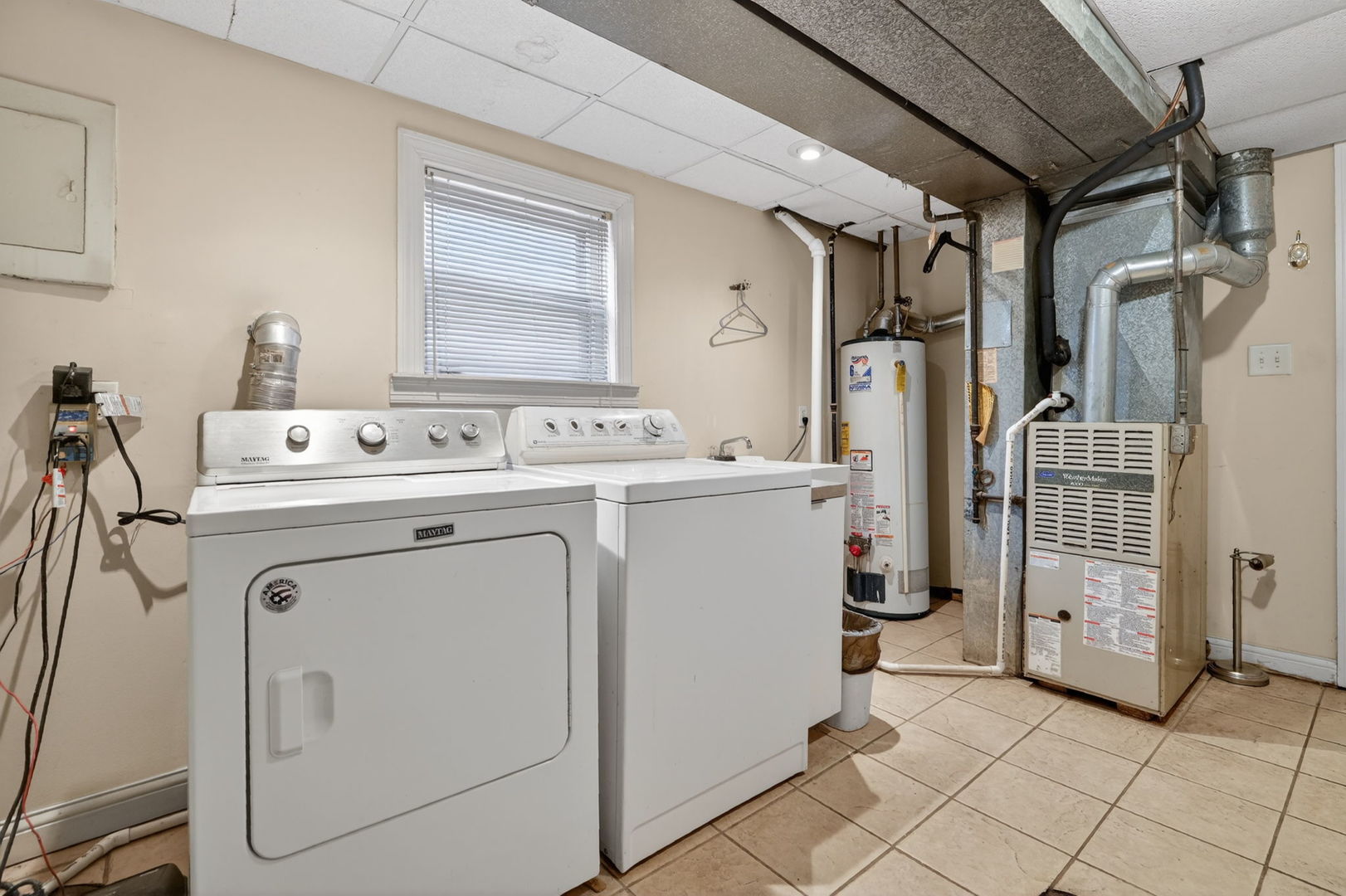 7525 Lorel Avenue, Burbank, IL 60459