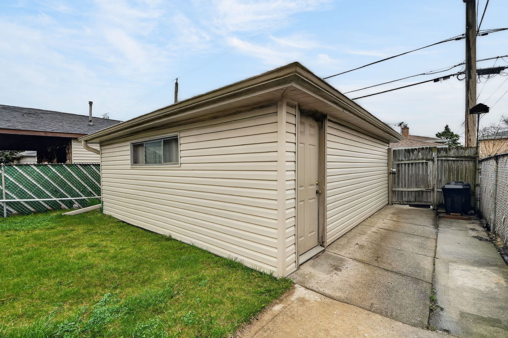 7525 Lorel Avenue, Burbank, IL 60459