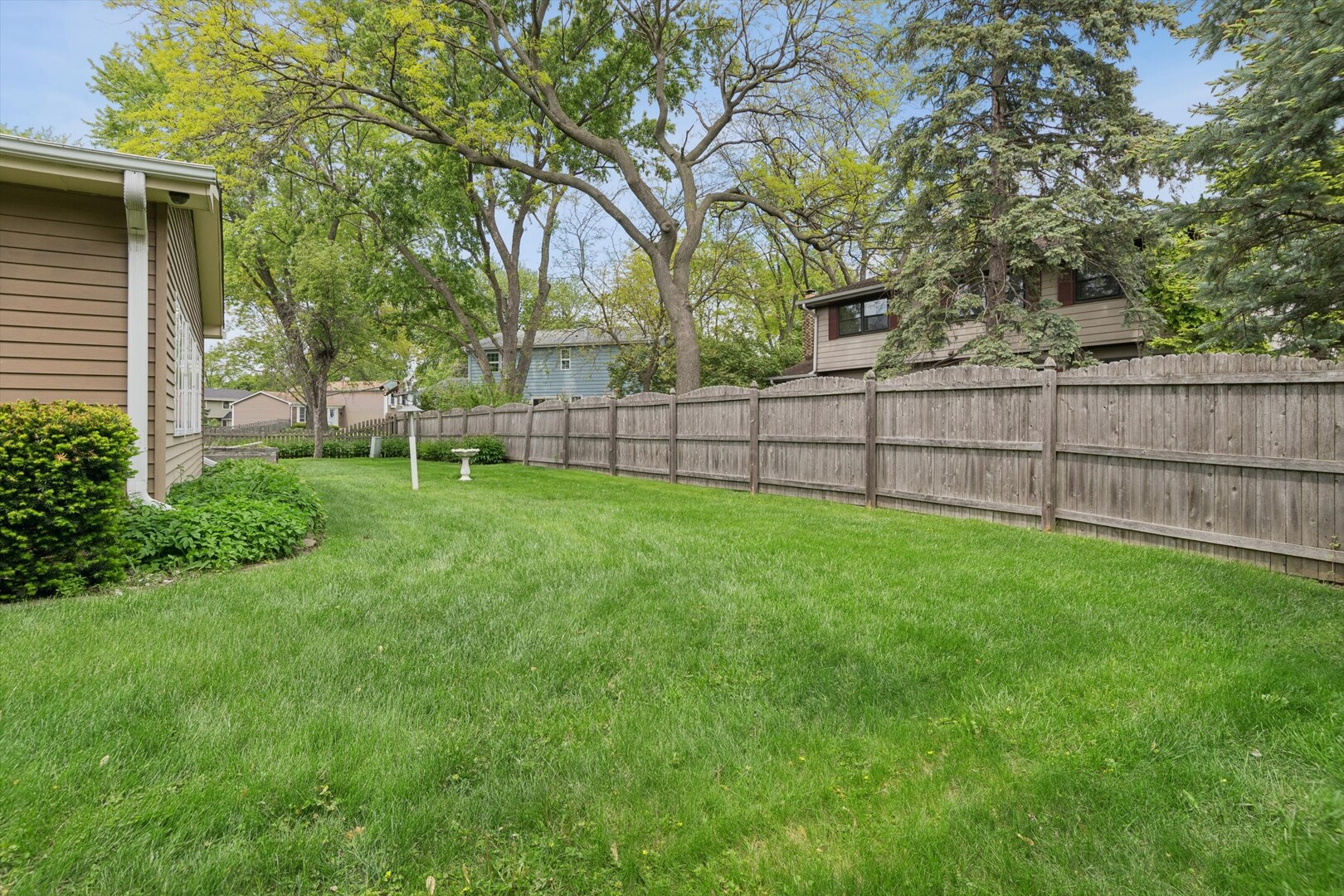 5S671 Park Meadow Drive, Naperville, IL 60540