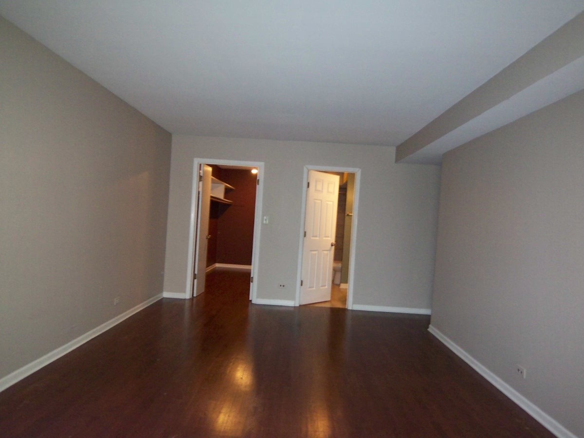 110 S Dunton Avenue #2K, Arlington Heights, IL 60005