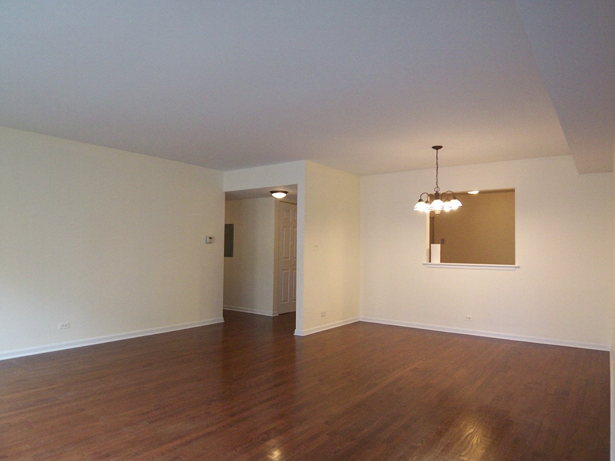 110 S Dunton Avenue #2K, Arlington Heights, IL 60005