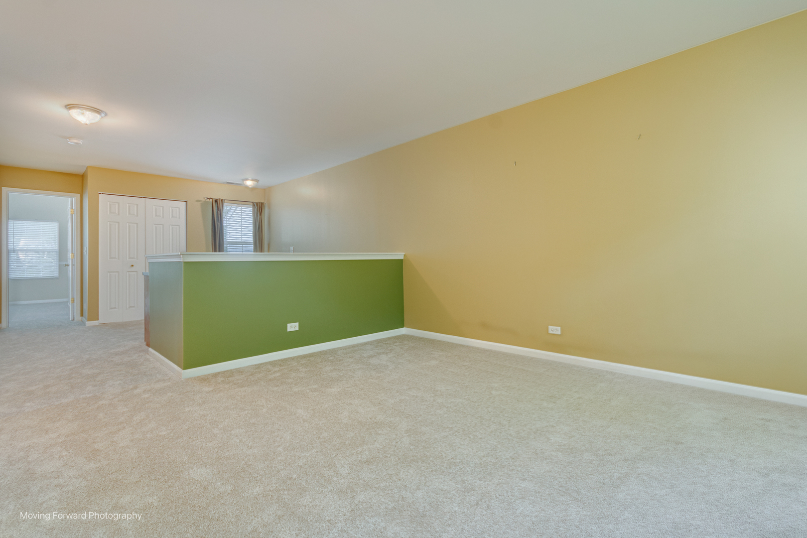 2417 Stoughton Circle #2417, Aurora, IL 60502