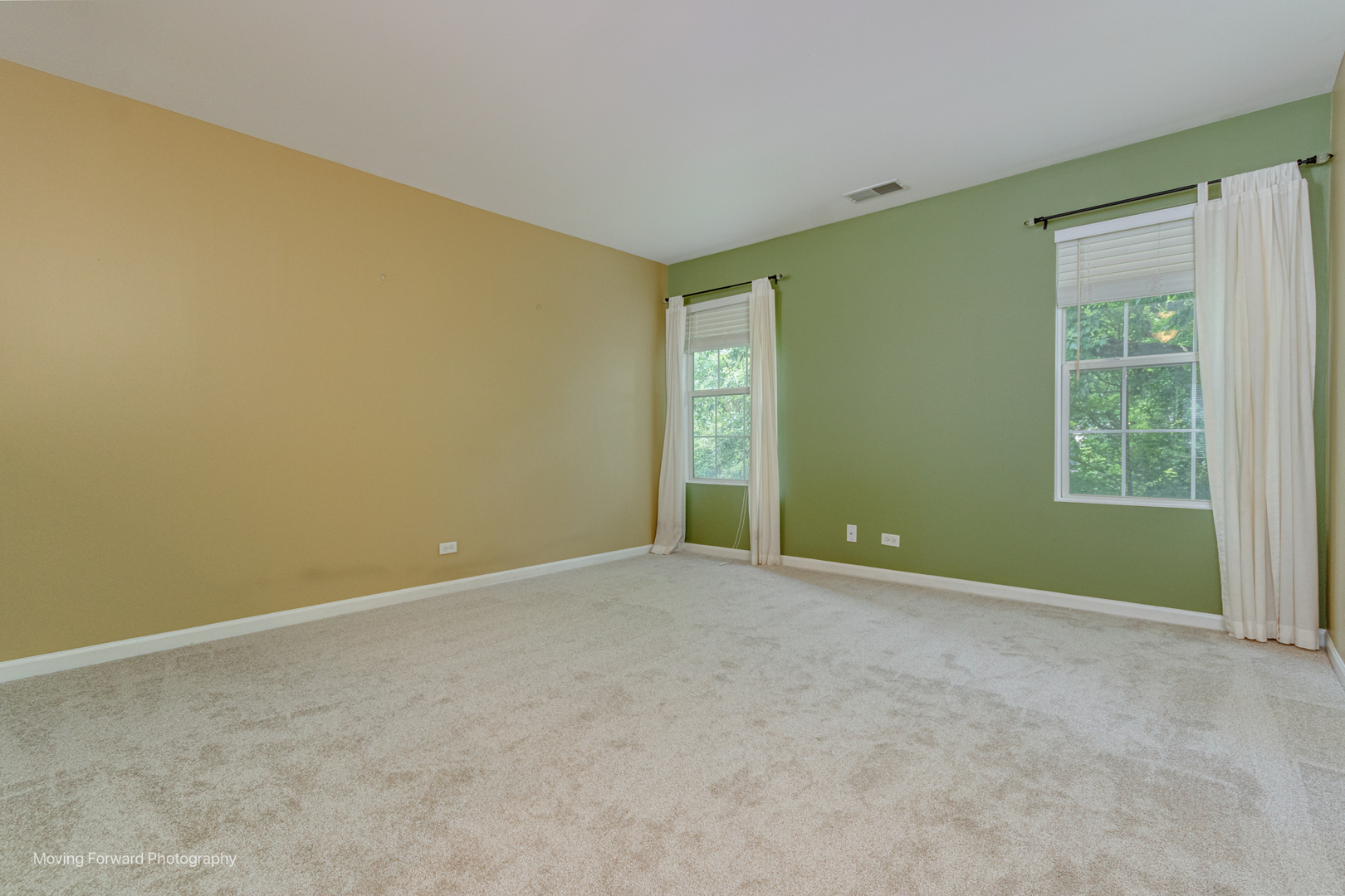 2417 Stoughton Circle #2417, Aurora, IL 60502