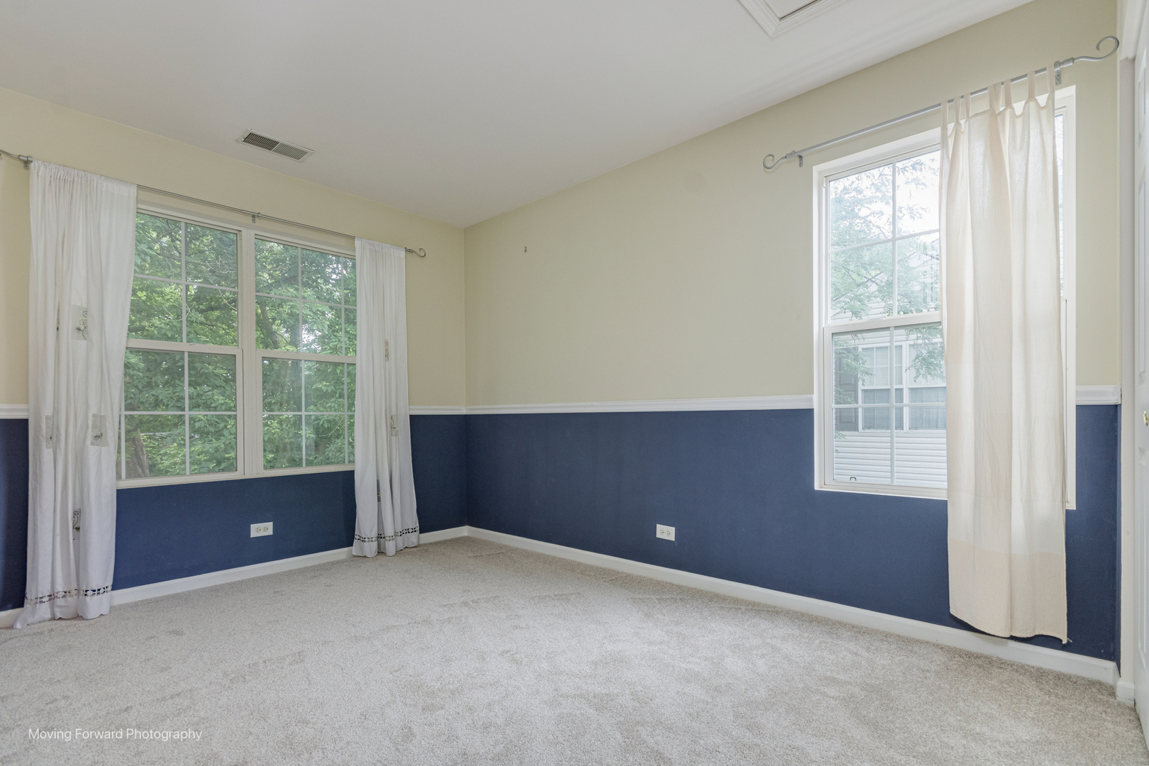 2417 Stoughton Circle #2417, Aurora, IL 60502