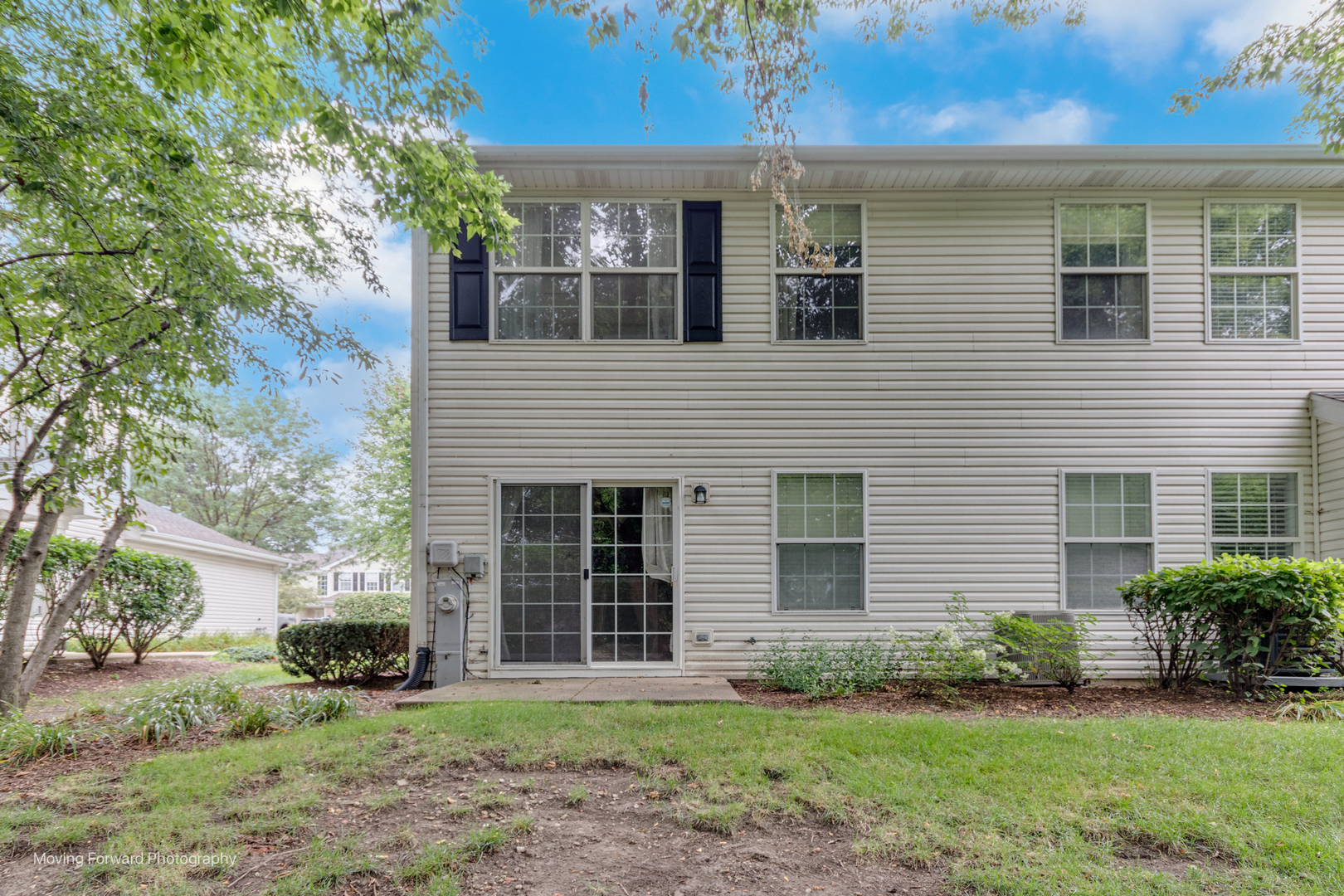 2417 Stoughton Circle #2417, Aurora, IL 60502