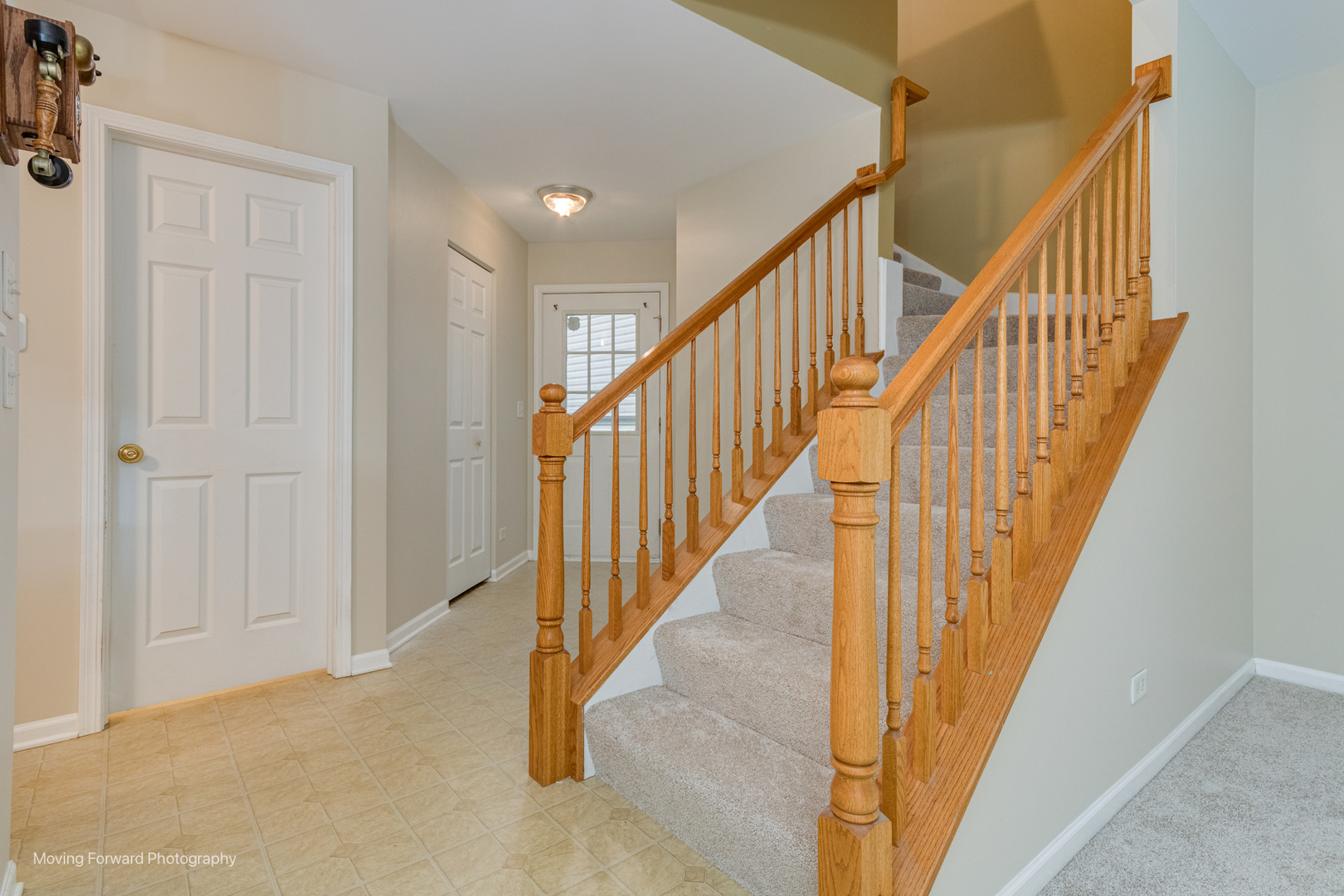 2417 Stoughton Circle #2417, Aurora, IL 60502