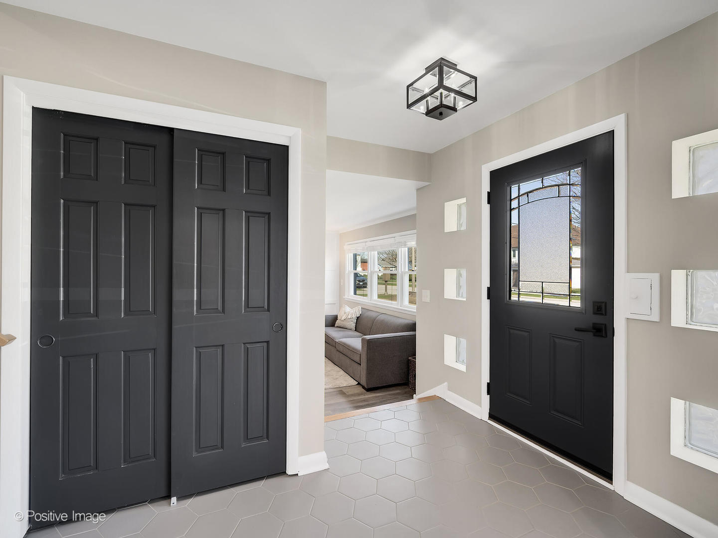 452 E Adams Street, Elmhurst, IL 60126