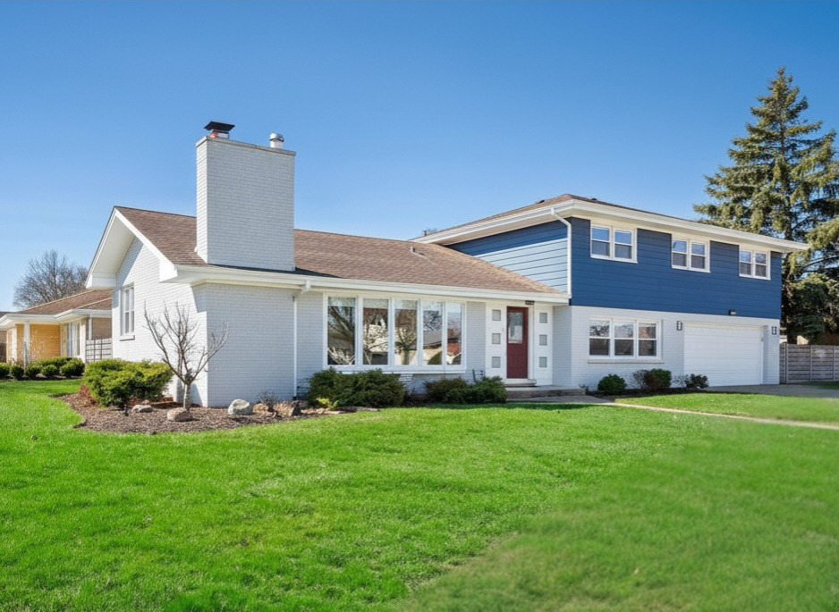 452 E Adams Street, Elmhurst, IL 60126