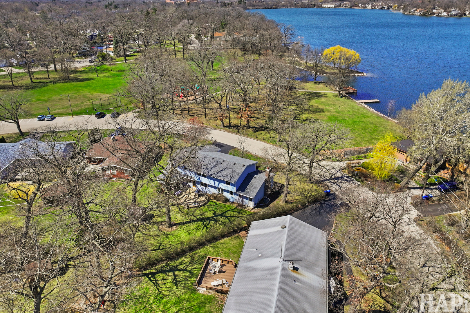 33254 N Cove Road, Grayslake, IL 60030