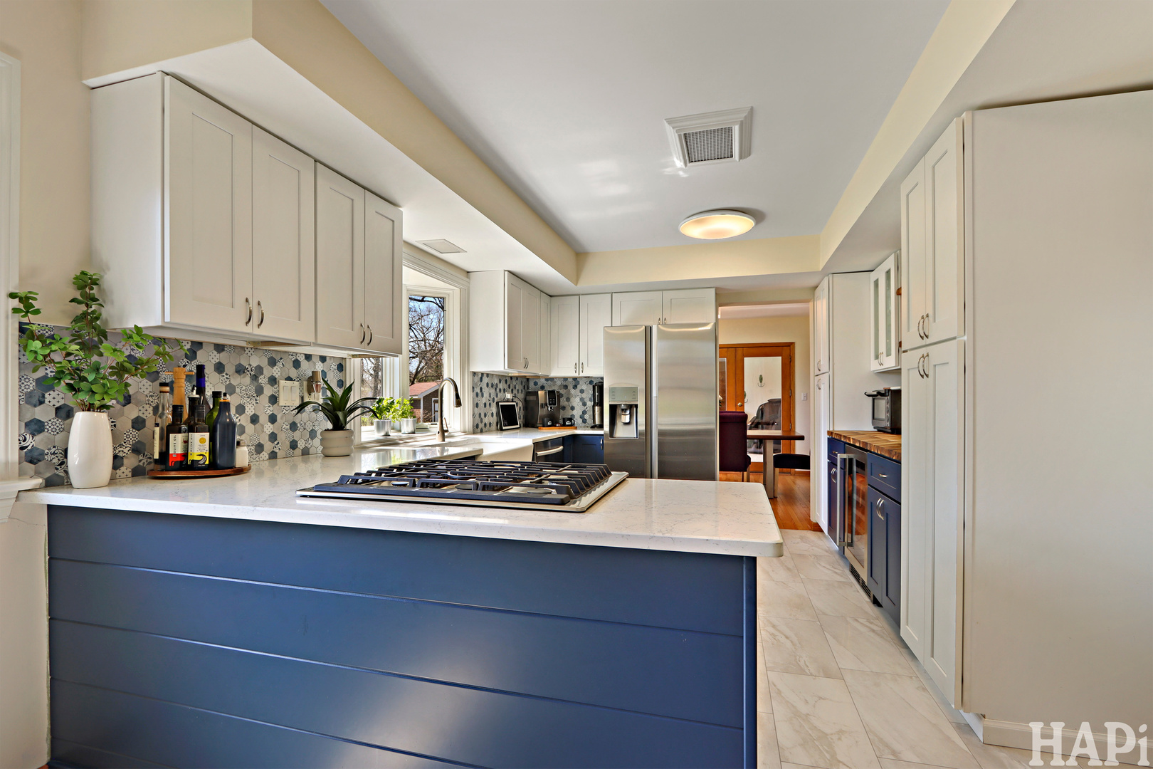 33254 N Cove Road, Grayslake, IL 60030