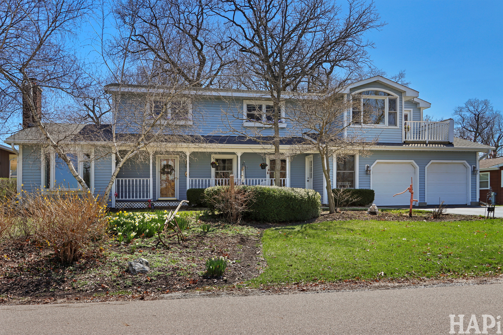 33254 N Cove Road, Grayslake, IL 60030