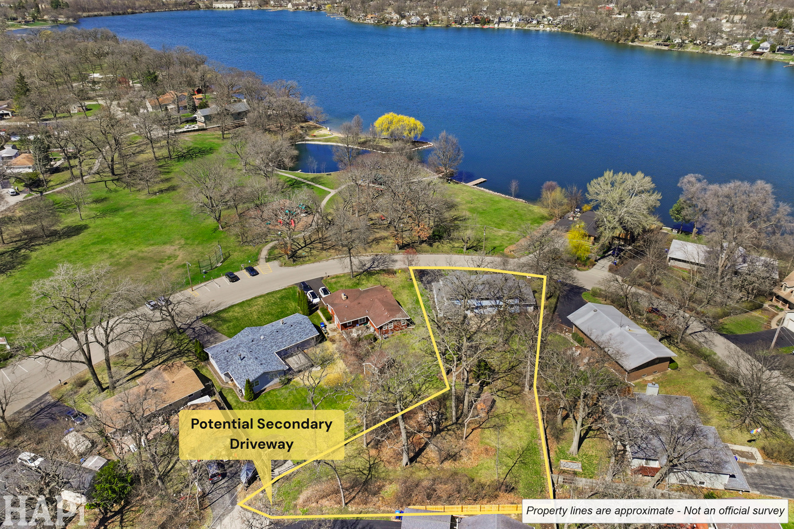 33254 N Cove Road, Grayslake, IL 60030