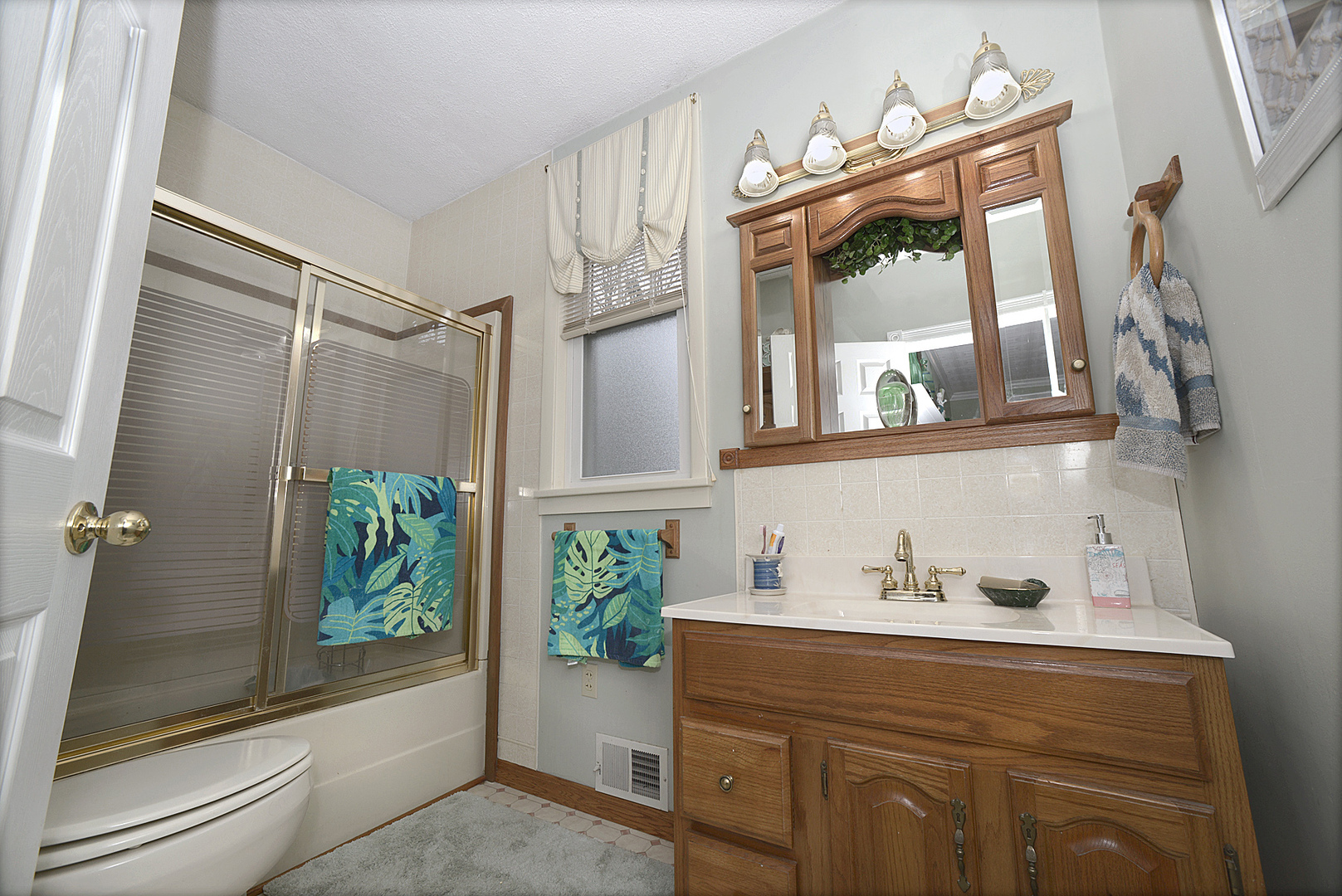 804 5th Avenue, Mendota, IL 61342