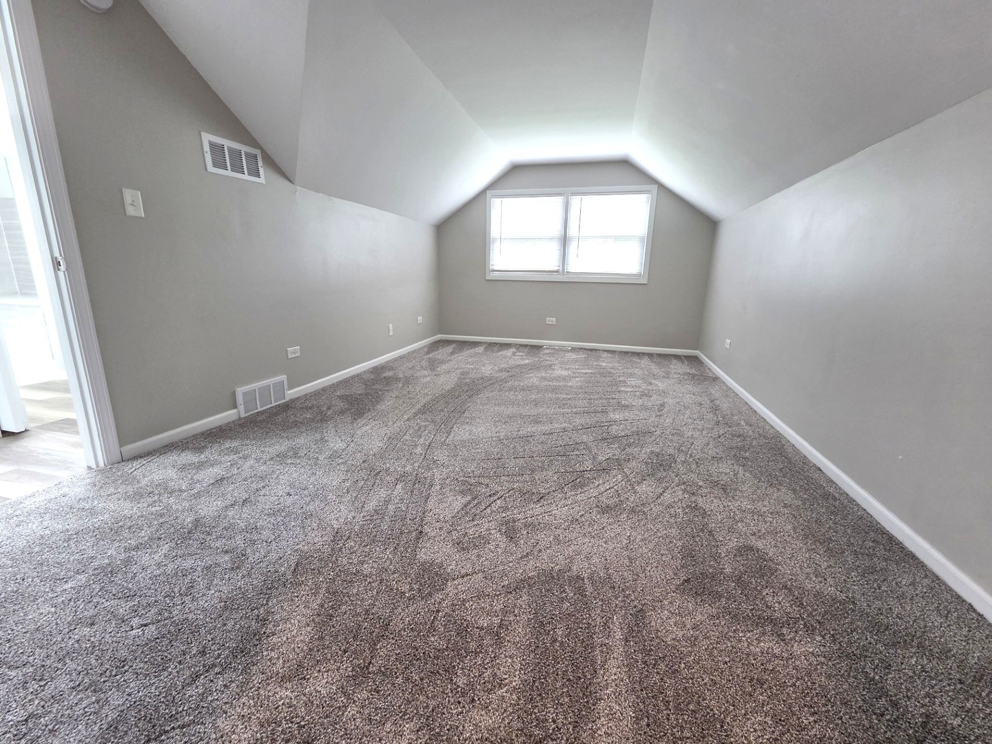 32W266 Glos Street, Wayne, IL 60184