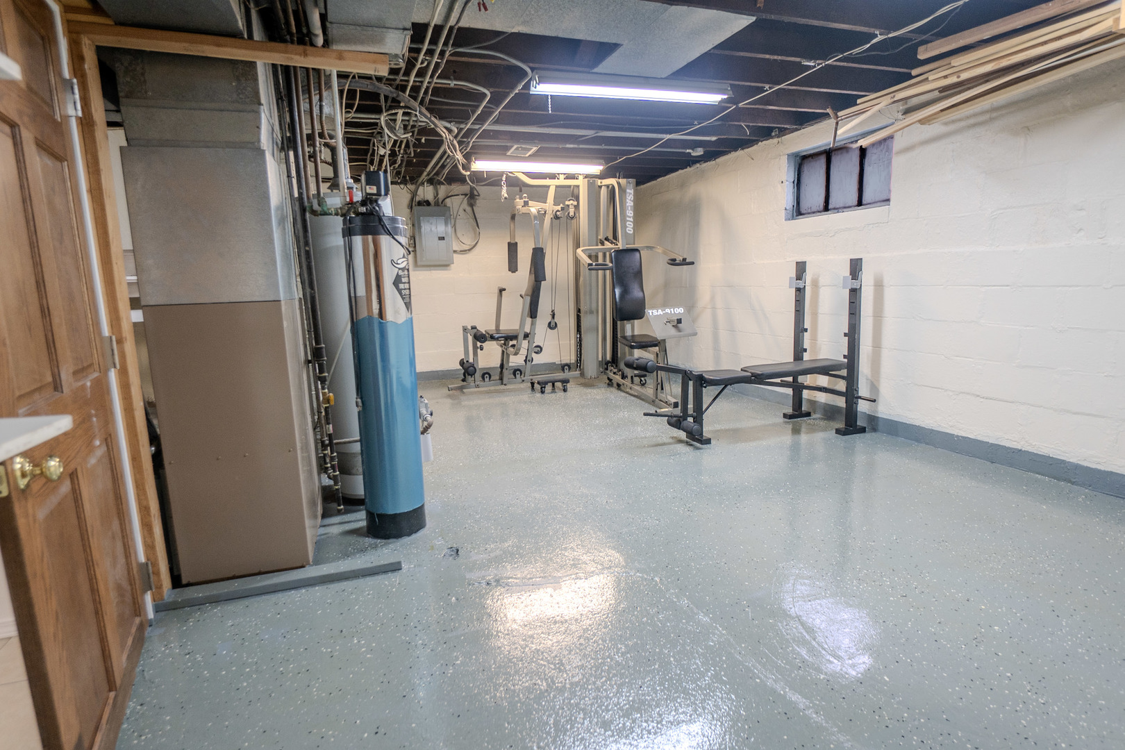 913 OAKLAND Avenue, Joliet, IL 60435