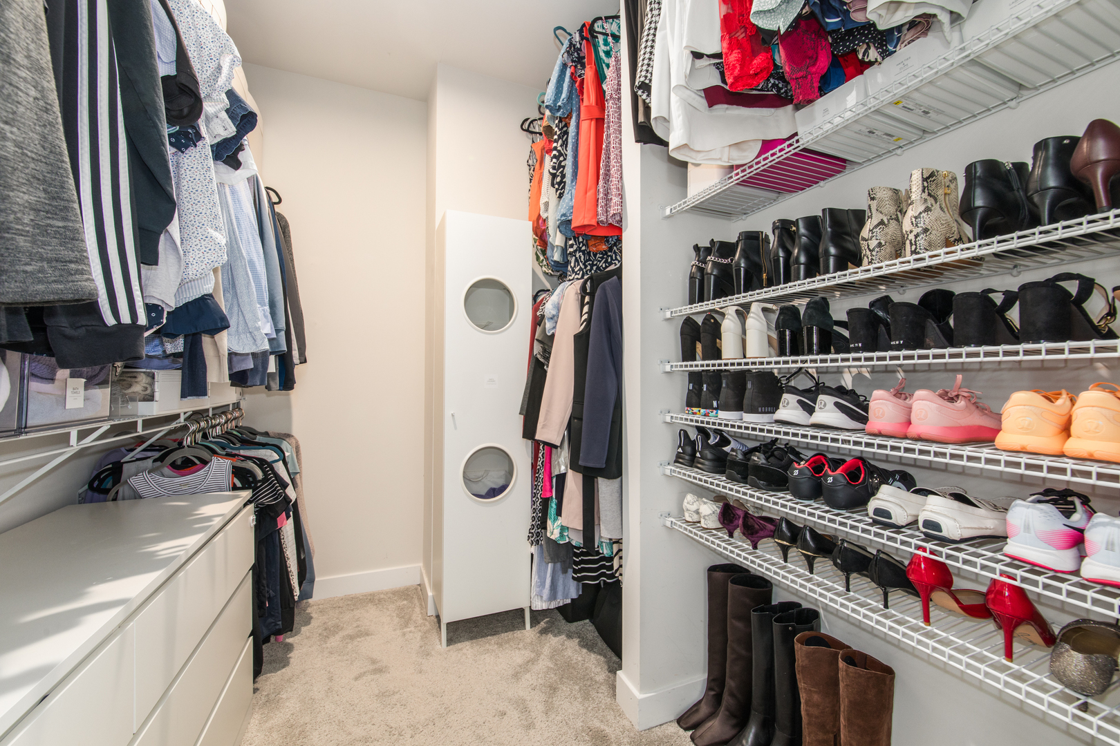 776 Rockwell Lane, Des Plaines, IL 60016