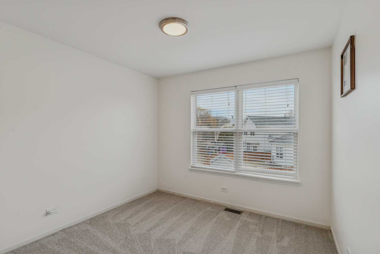 32481 Bakers Drive #32481, Lakemoor, IL 60051