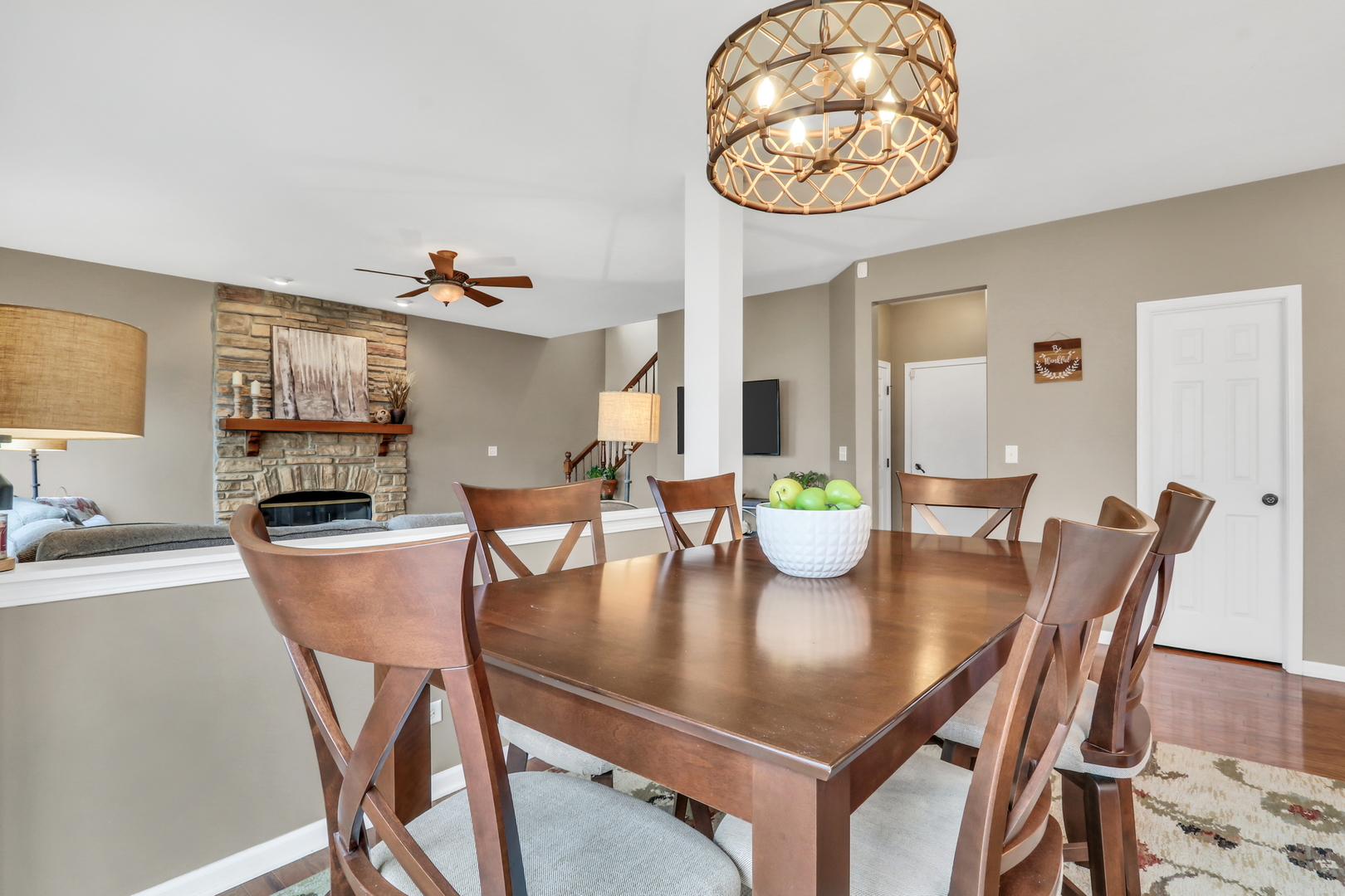 296 Biros Lane, Round Lake, IL 60073