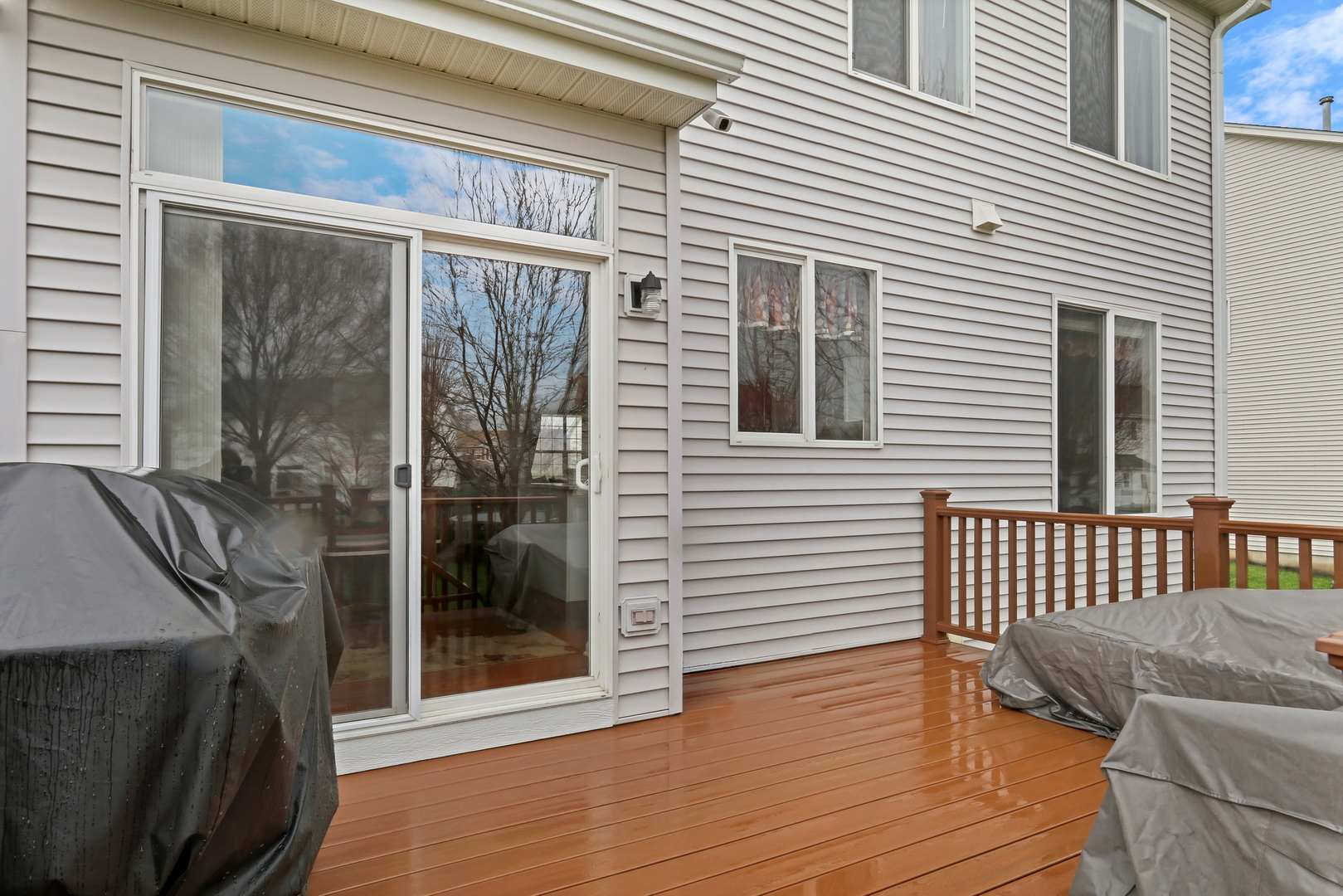 296 Biros Lane, Round Lake, IL 60073