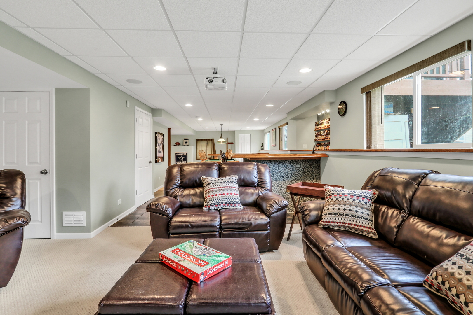 296 Biros Lane, Round Lake, IL 60073