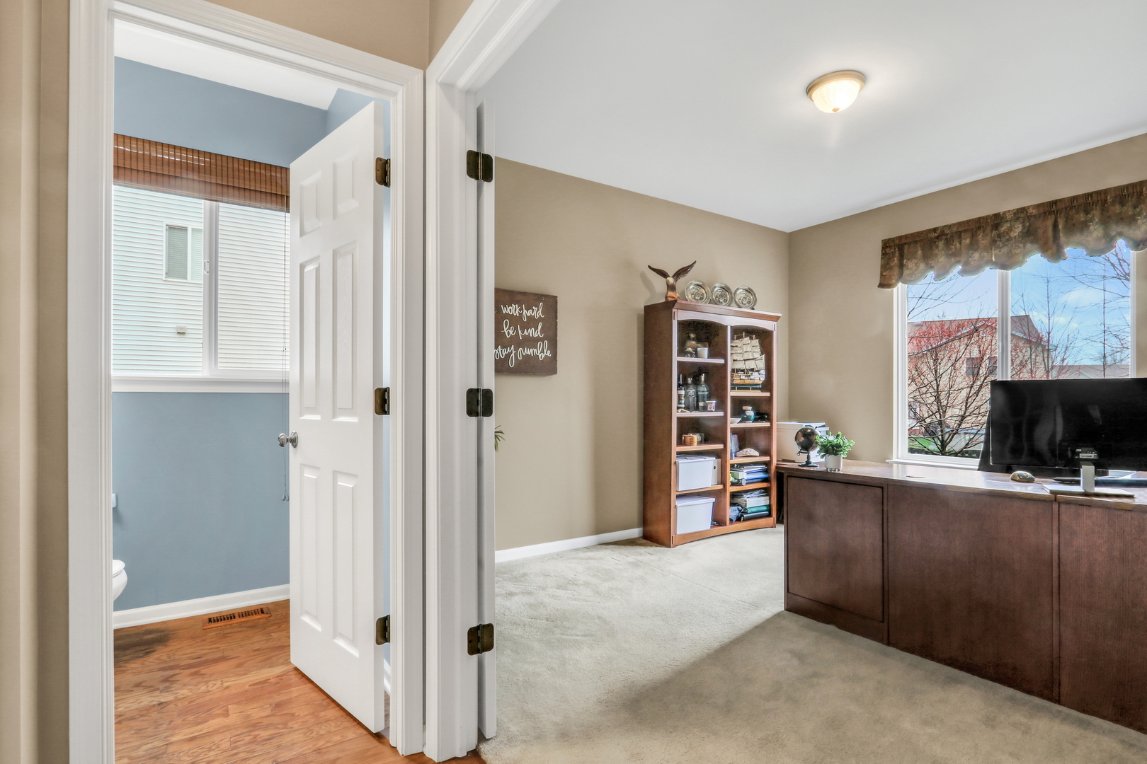 296 Biros Lane, Round Lake, IL 60073