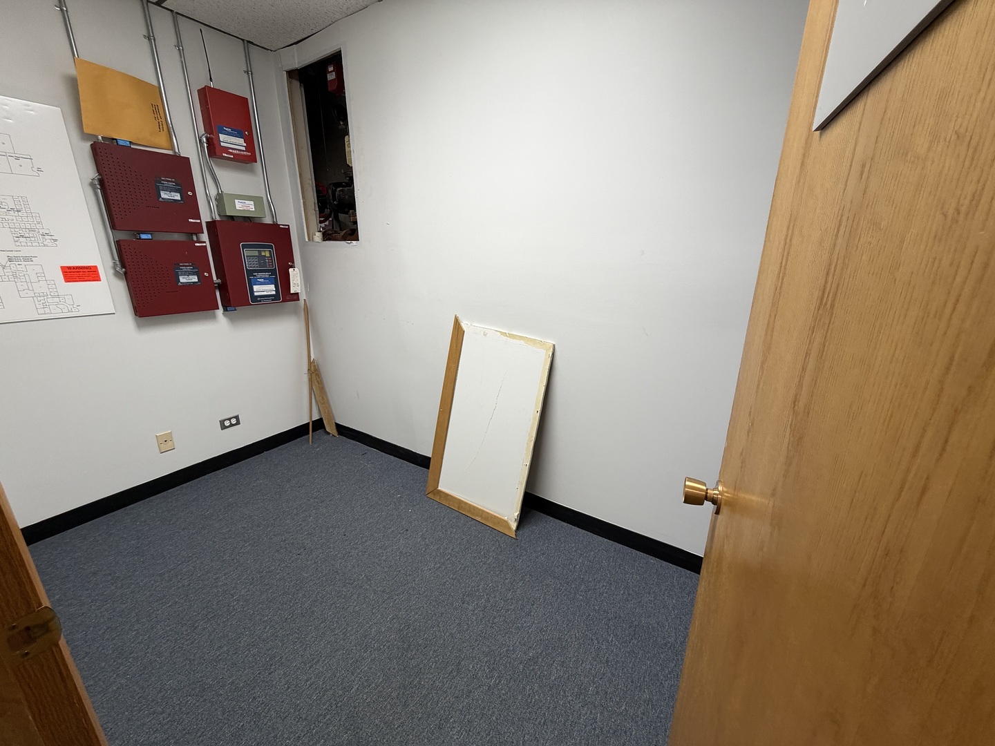 501-517 Thornhill Drive, Carol Stream, IL 60188