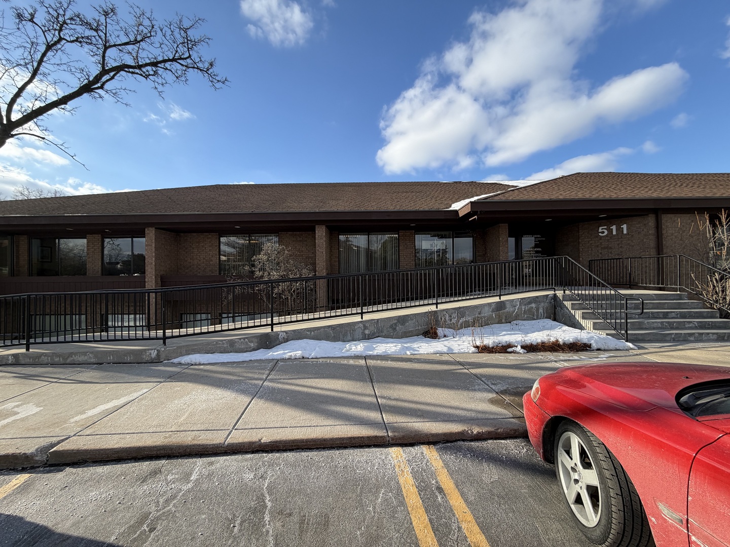 501-517 Thornhill Drive, Carol Stream, IL 60188