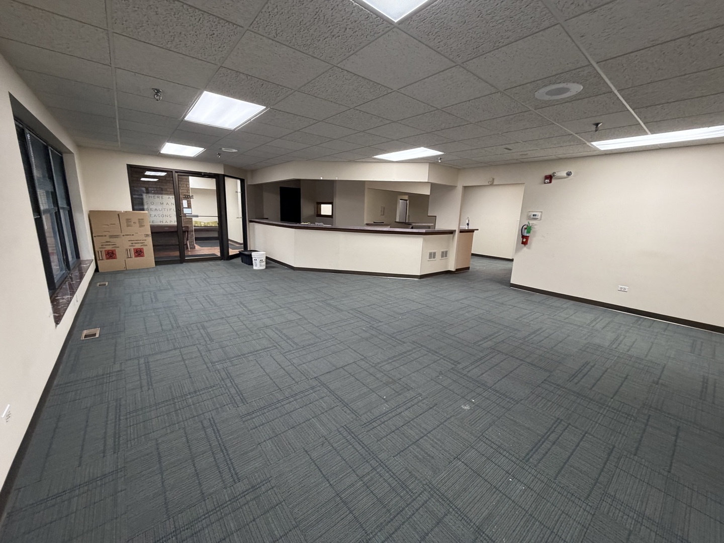 501-517 Thornhill Drive, Carol Stream, IL 60188