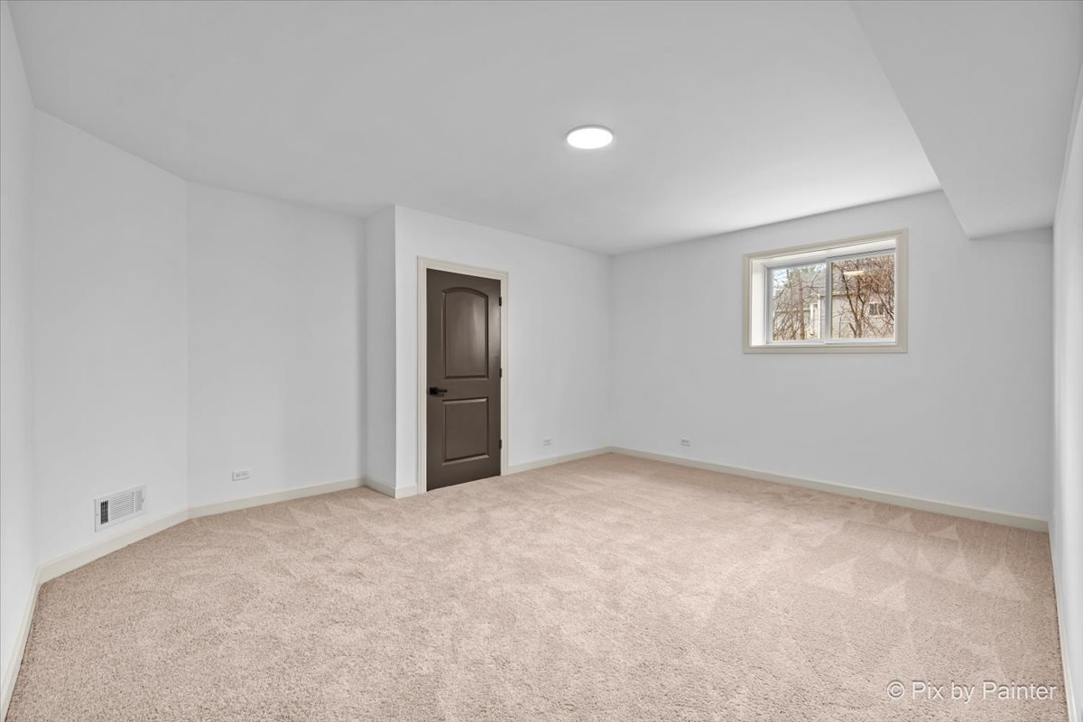 39182 N Rangers Way, Antioch, IL 60002