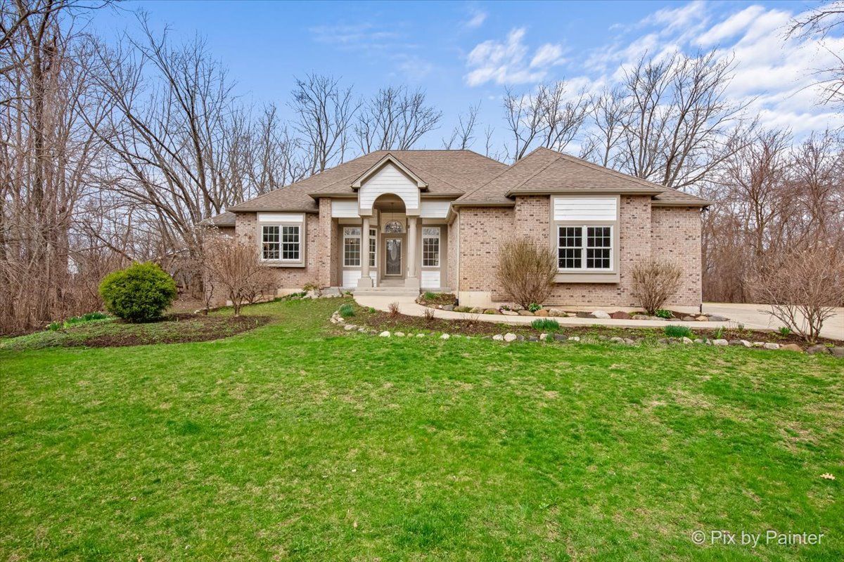 39182 N Rangers Way, Antioch, IL 60002