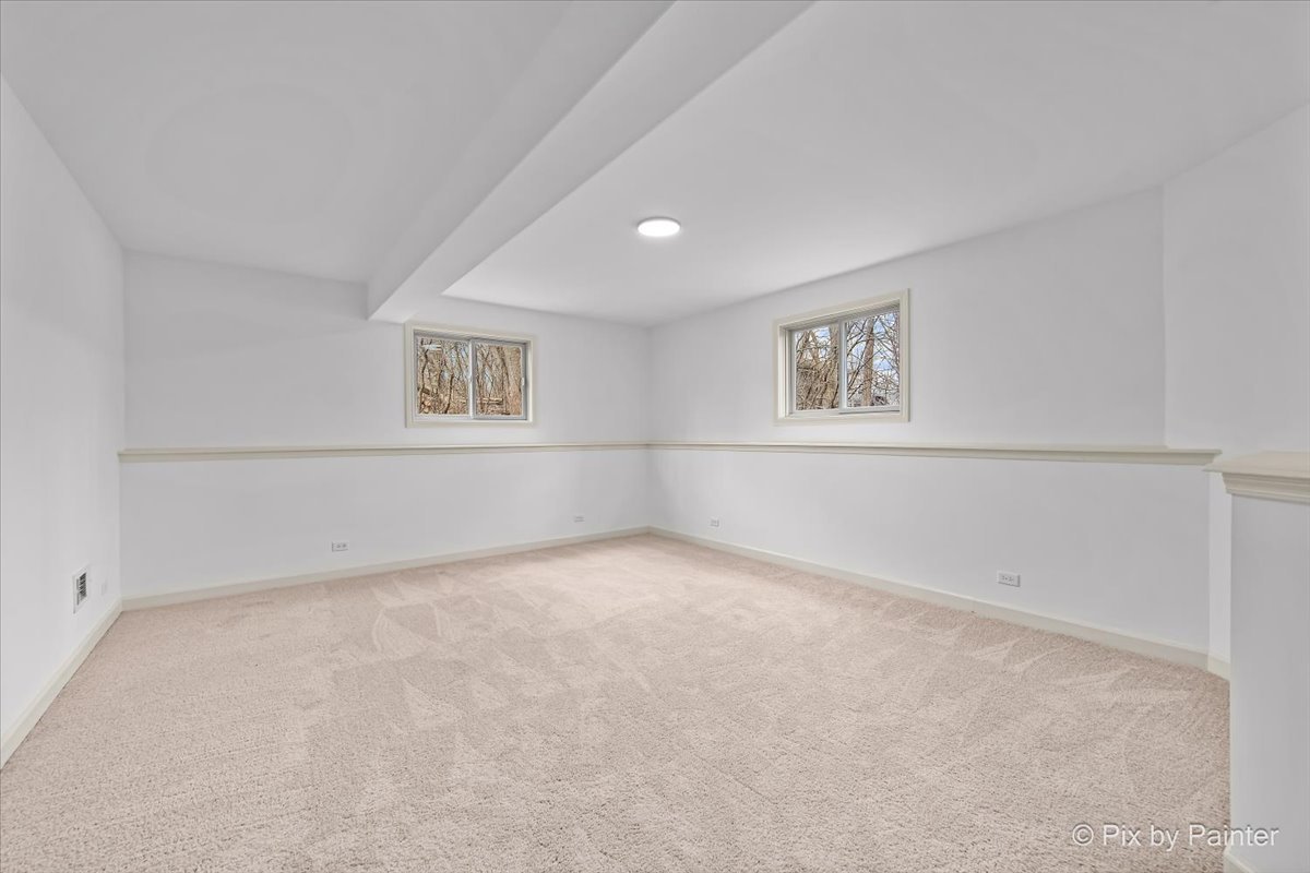 39182 N Rangers Way, Antioch, IL 60002