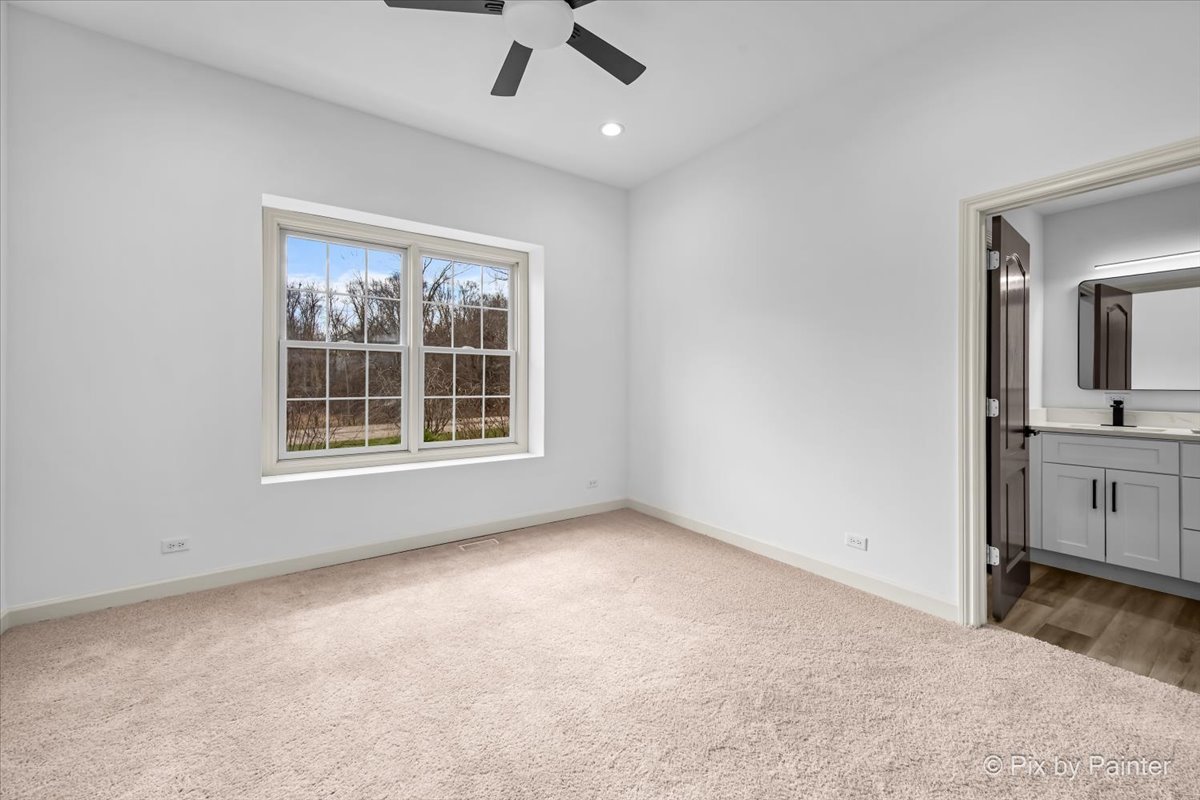 39182 N Rangers Way, Antioch, IL 60002