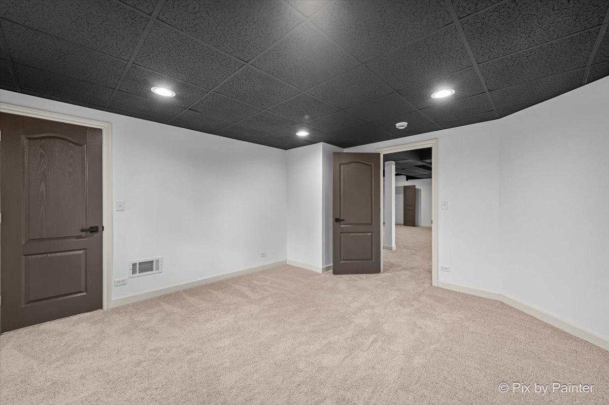 39182 N Rangers Way, Antioch, IL 60002