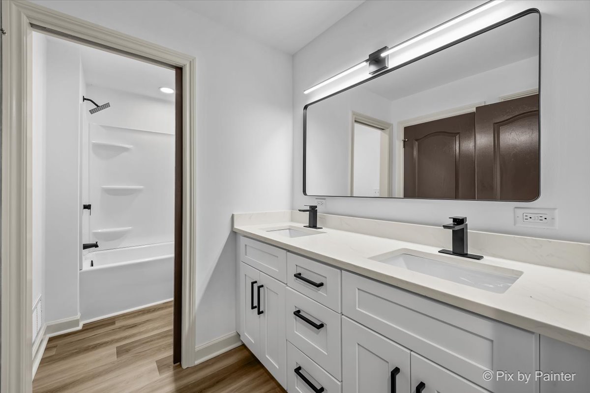 39182 N Rangers Way, Antioch, IL 60002