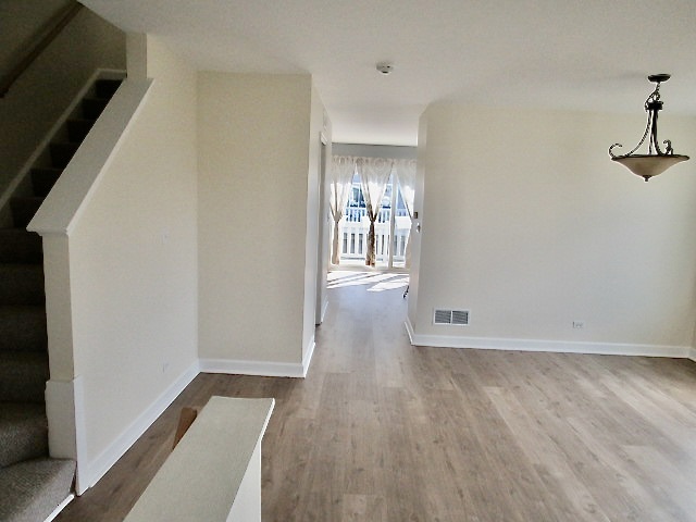 2667 Woodmere Drive #2667, Darien, IL 60561