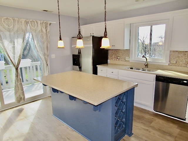 2667 Woodmere Drive #2667, Darien, IL 60561