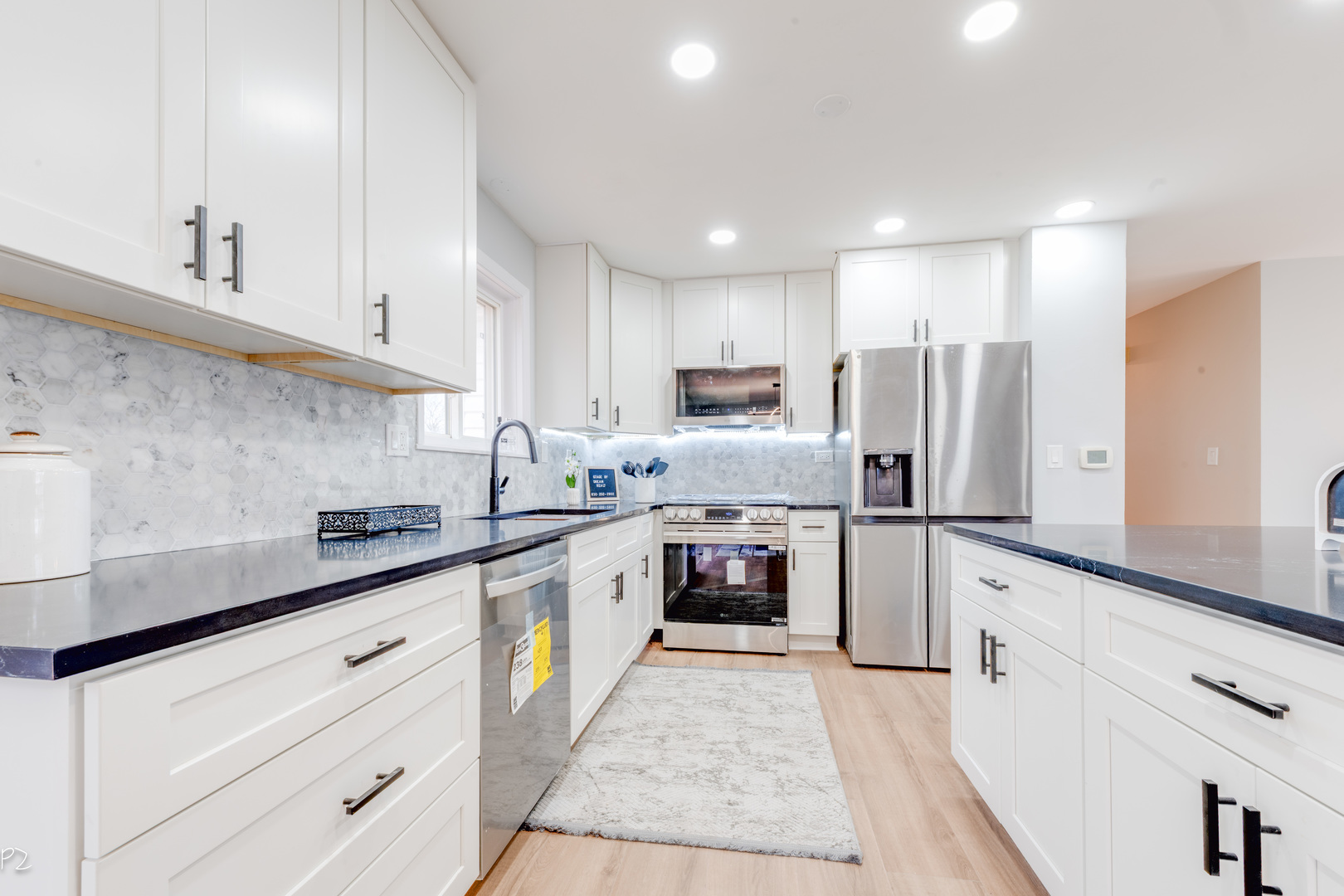 2712 Mohawk Avenue, Woodridge, IL 60517