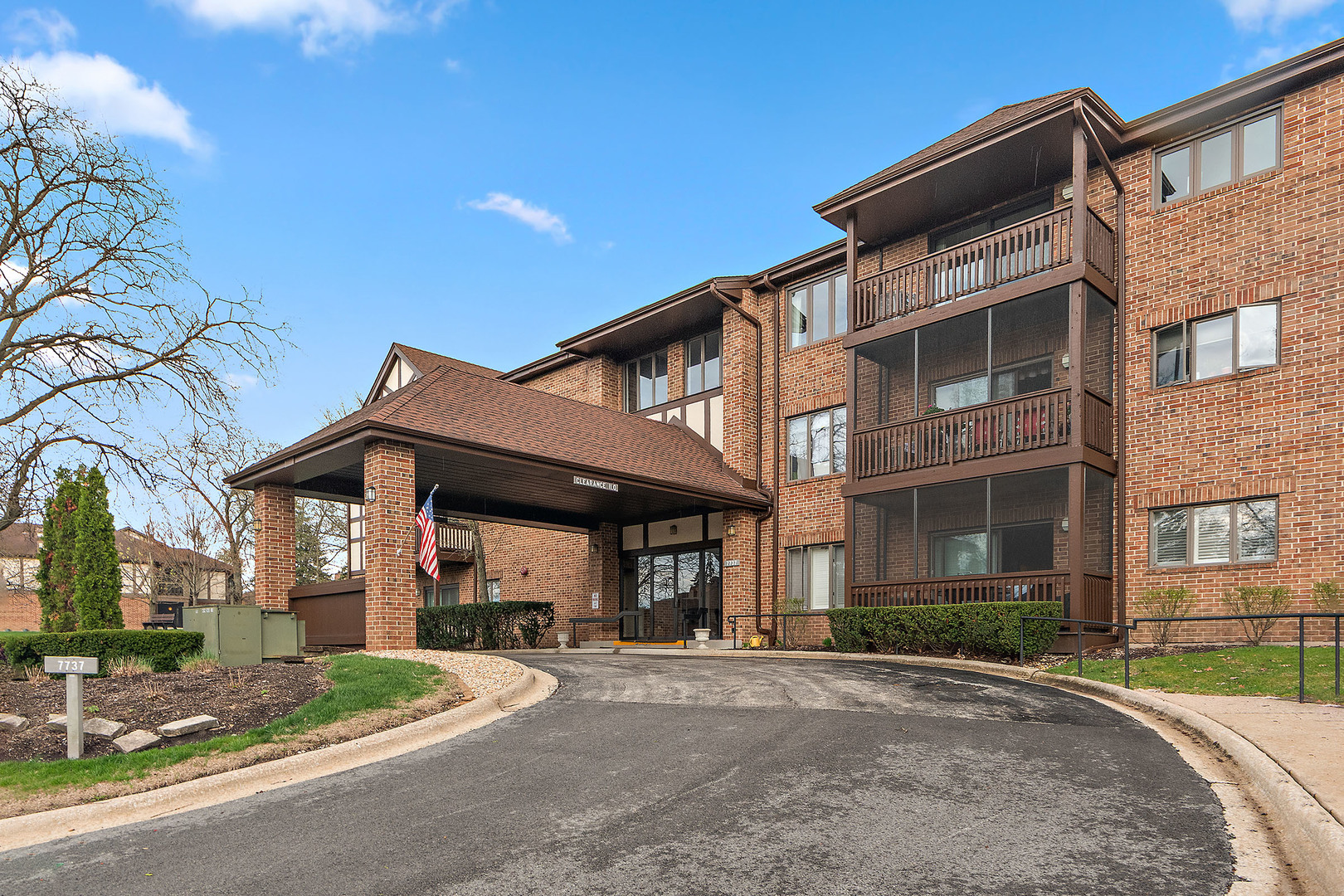 7737 W GOLF Drive #303, Palos Heights, IL 60463