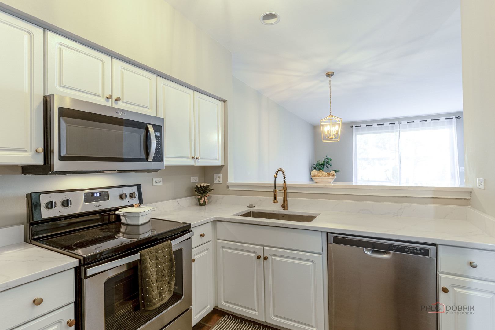 263 Camel Bend Court #0, Schaumburg, IL 60194