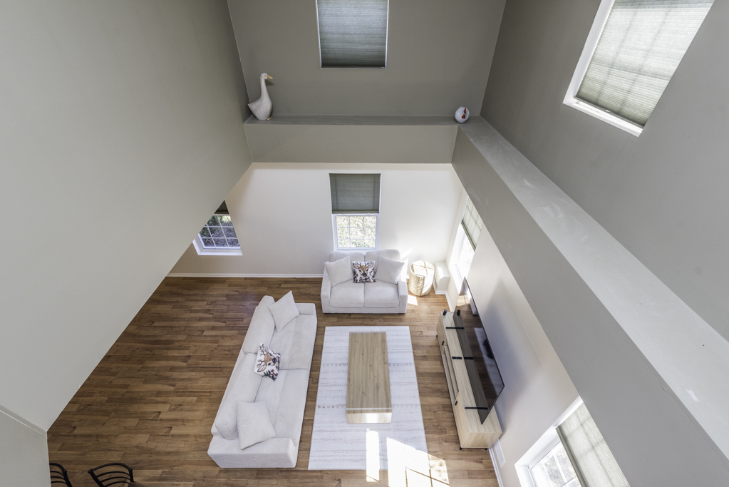 368 S Litchfield Drive, Round Lake, IL 60073