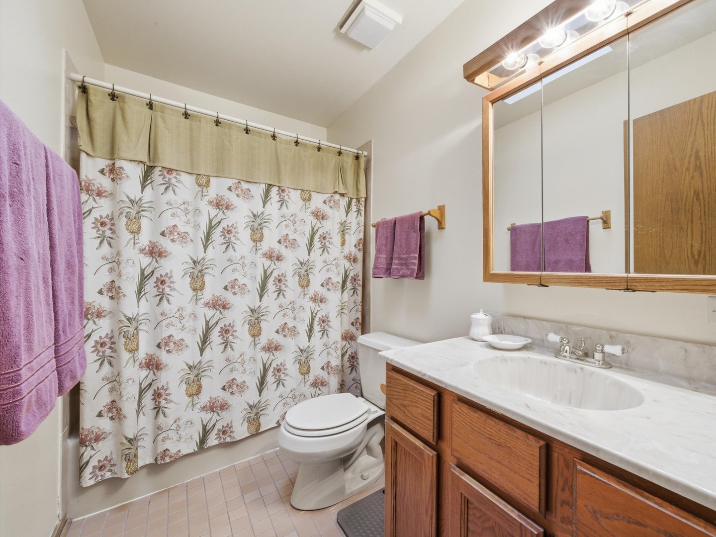 312 Brookdale Drive #A, Bloomingdale, IL 60108