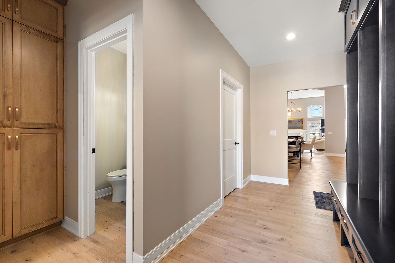 9730 Folkers Drive, Frankfort, IL 60423