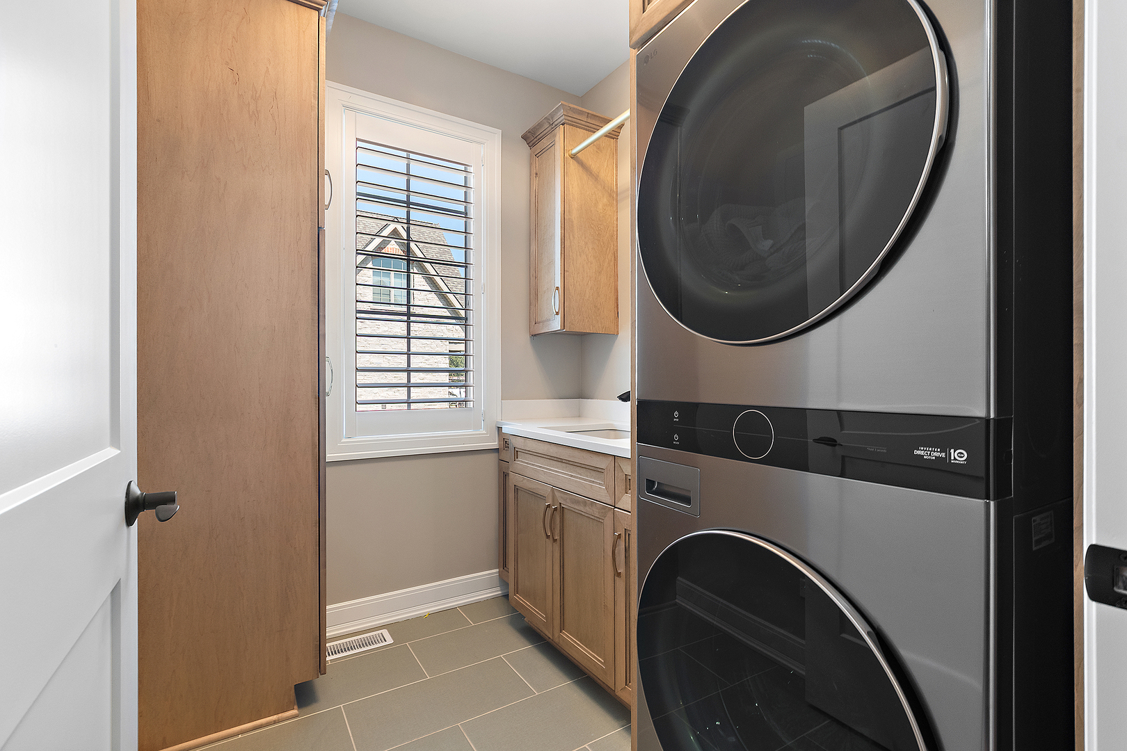 9730 Folkers Drive, Frankfort, IL 60423