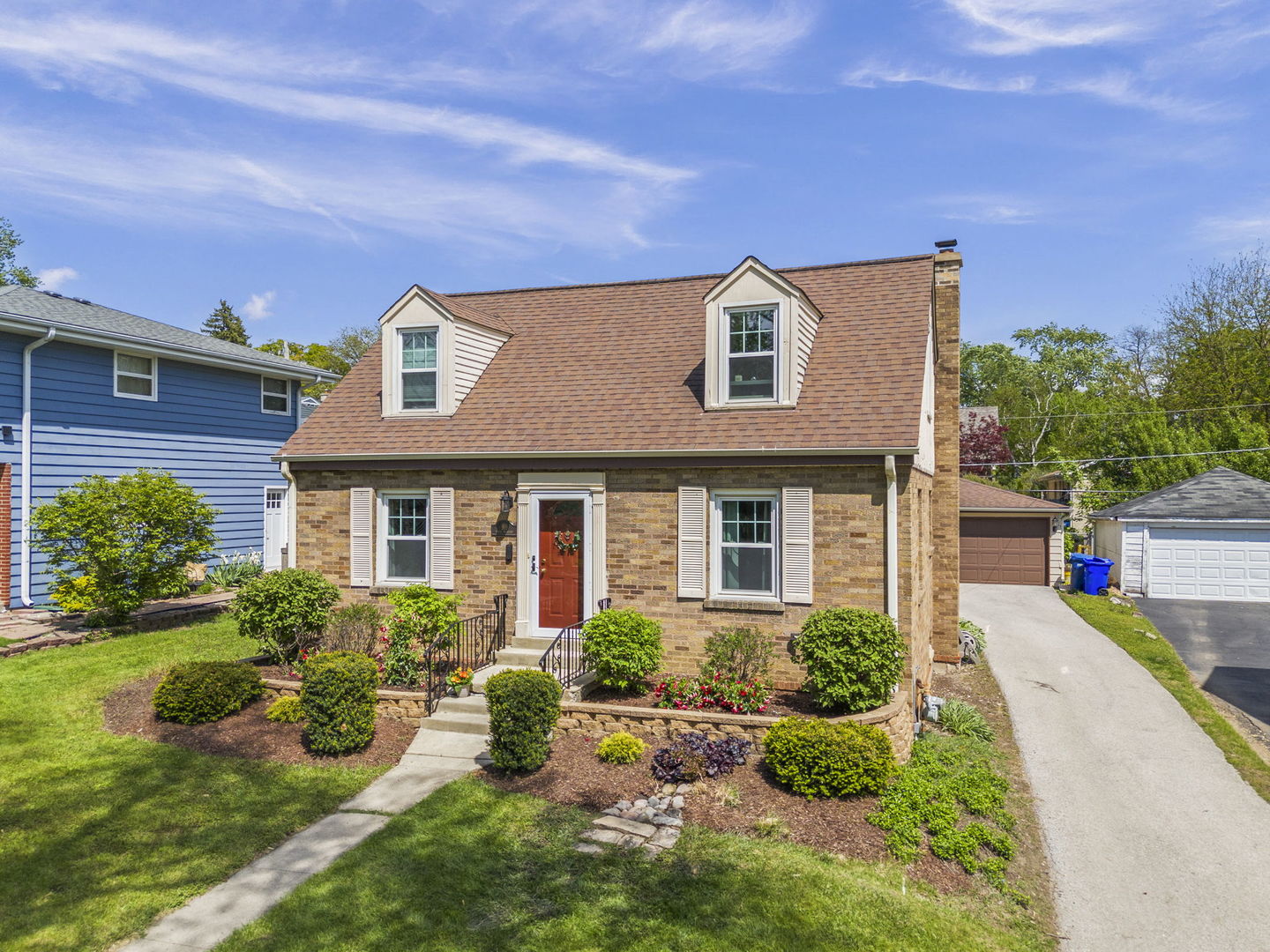 919 N President Street, Wheaton, IL 60187