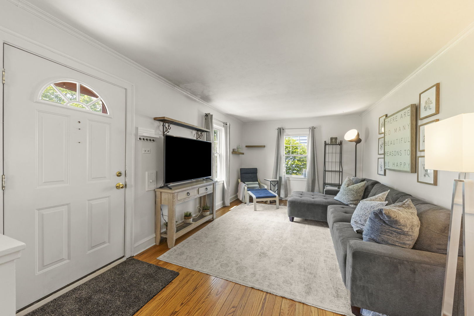 919 N President Street, Wheaton, IL 60187